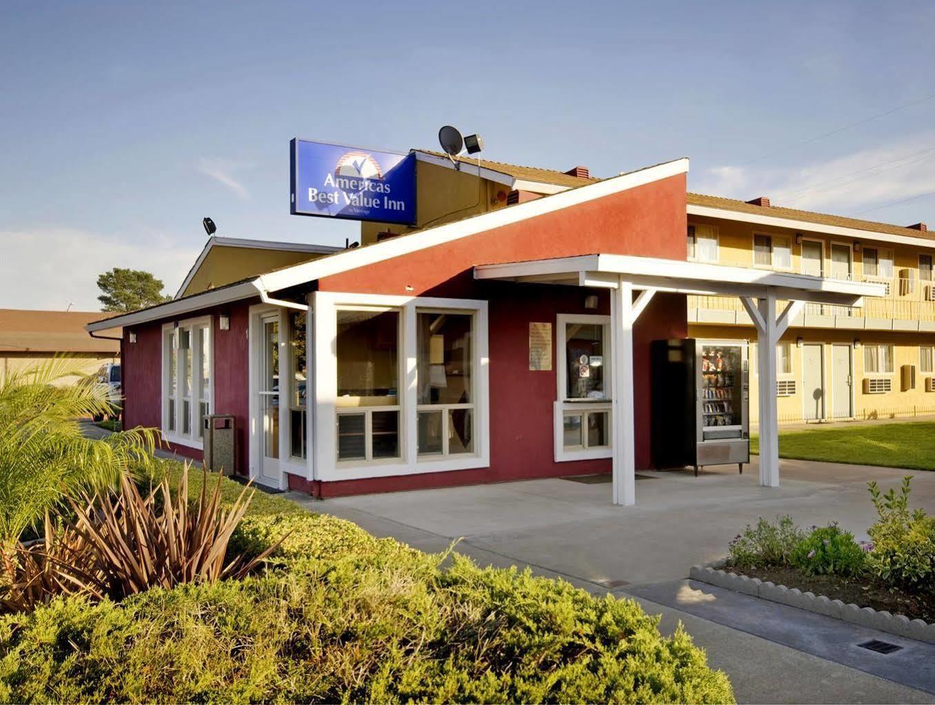 Oasis Inn Sacramento- Elk Grove Bagian luar foto